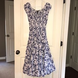 Chelsea & Theodore dress size S